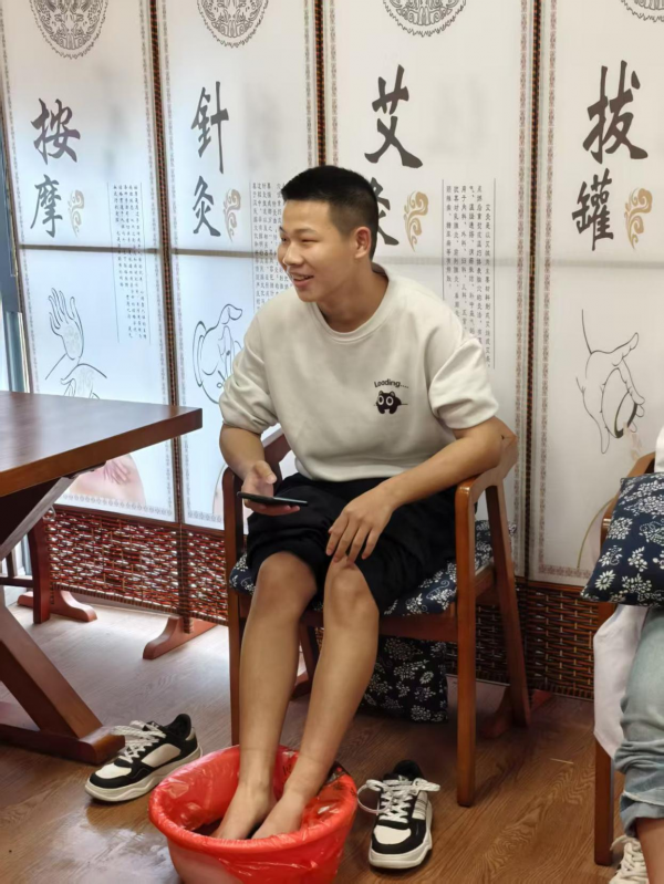 足浴现场2.png