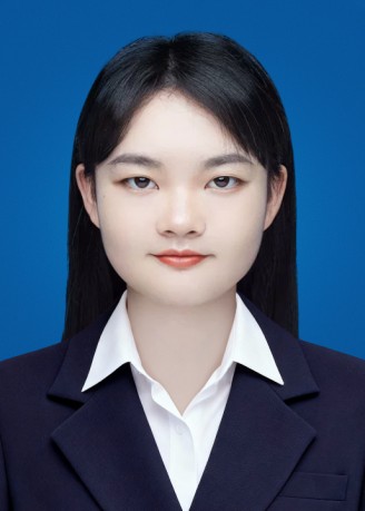 刘斯熹+国际学生管理中心工作人员.jpg
