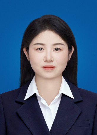 李小敏+语文教师.jpg