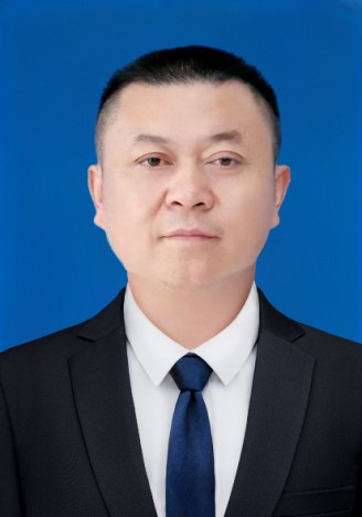 冉勇军+美育教师_(2).jpg