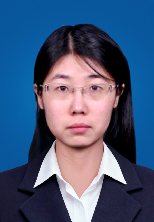 季瑞婕+英语教师.jpg