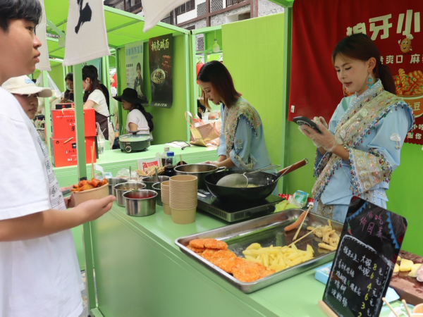 药膳美食区2.png